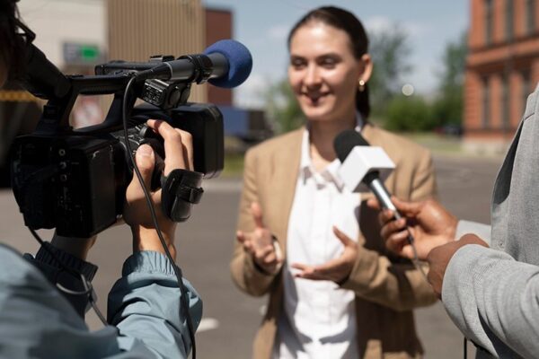 Was schreiben die internationalen Medien über die Leihmutterschaft in der Biotexcom-Klinik?